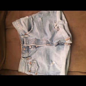 Vintage Levi high rise shorts